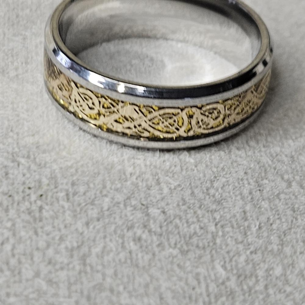 Men's Silver & Gold Band Ring
